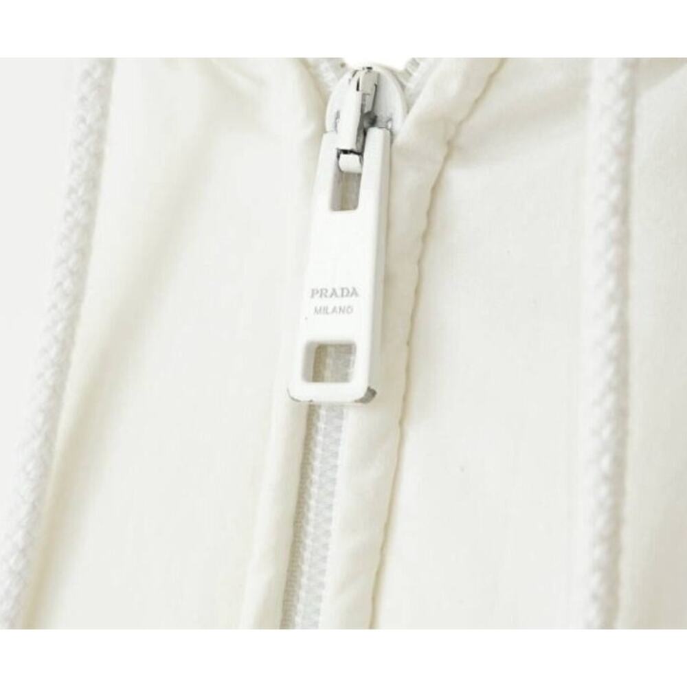 Prada NWT White Drawstring Down Jacket NWT - image 7